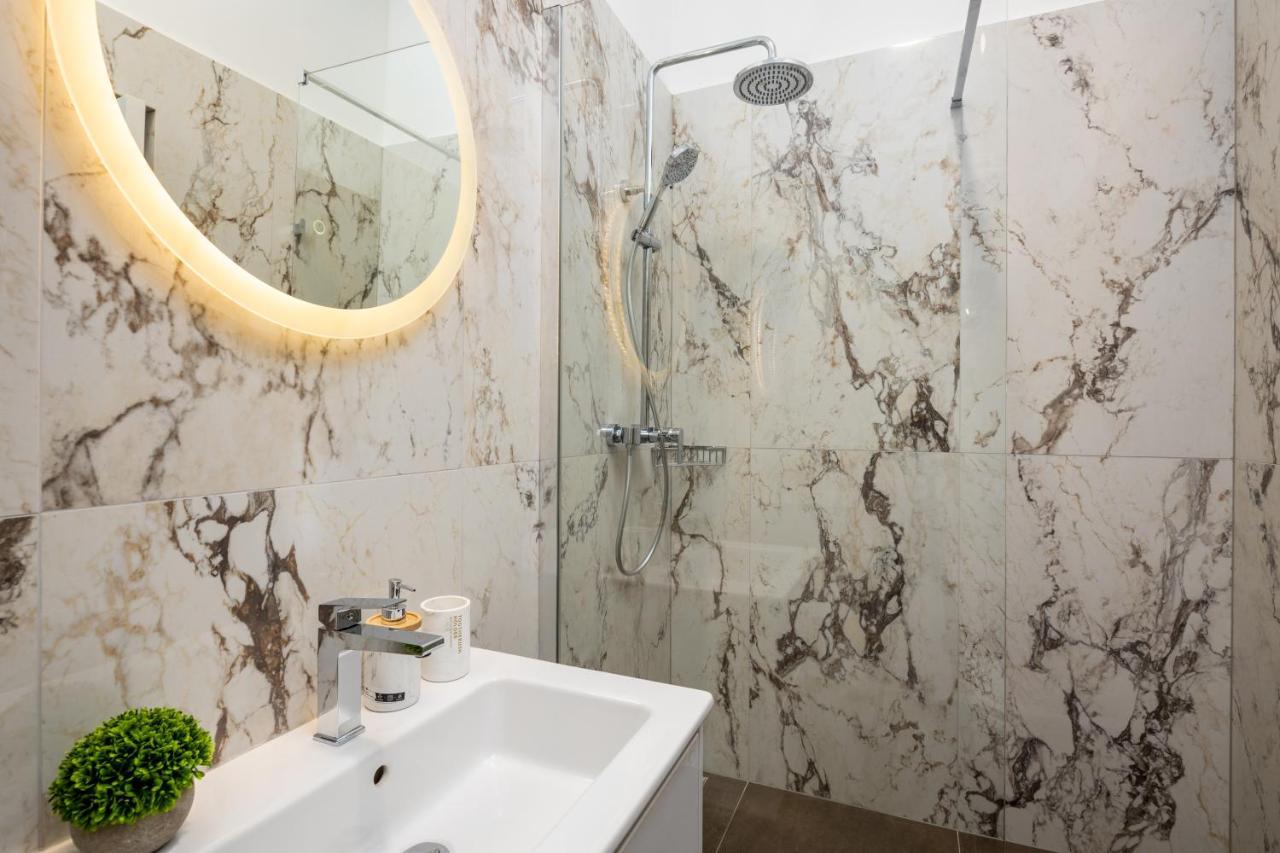 Boutique Lux Rooms Odello Split Old Town Buitenkant foto