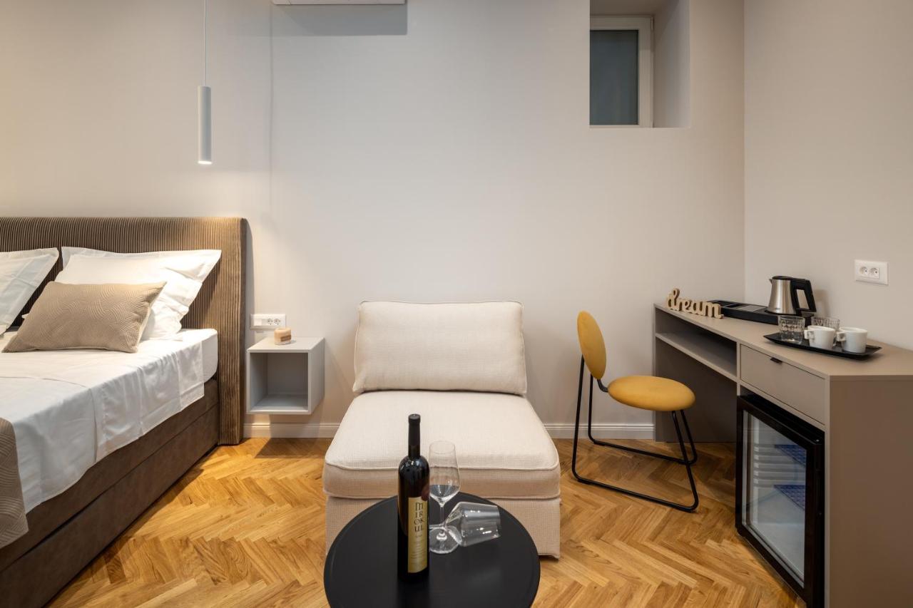 Boutique Lux Rooms Odello Split Old Town Buitenkant foto